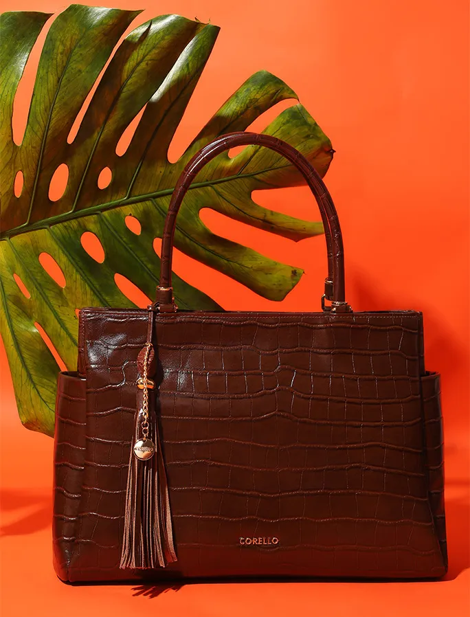 Bolsa Tote Grande Couro Croco Marrom Pingente Pedras